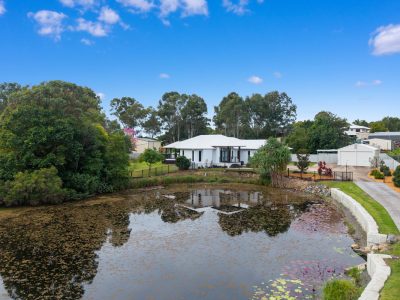 R2-5126363-Dundowran-Beach-2026-06-19-105150